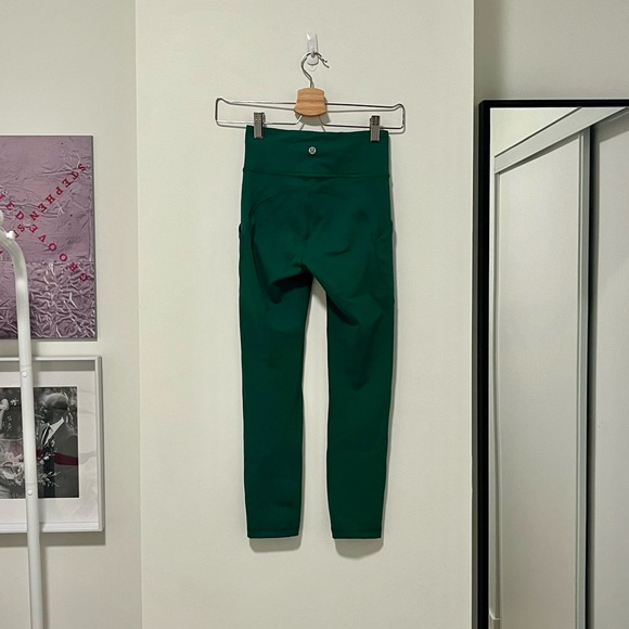 Lululemon Invigorate High-Rise Crop 23"
Everglade Green - Picture 7 of 9